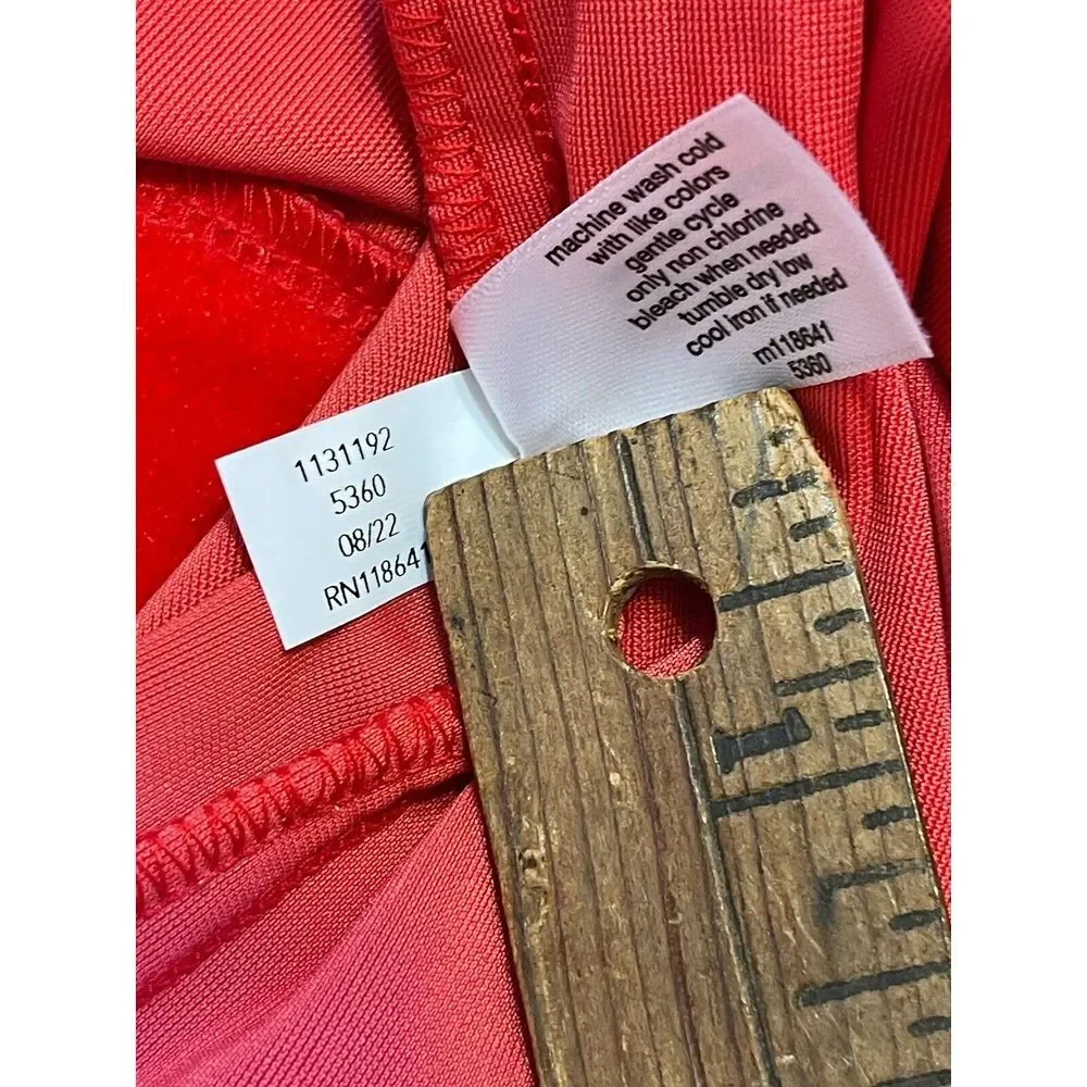 Lane Bryant‎ Velvet Flare Leg Pants Red Pull On Elastic Waist Mid Rise Size 20 - Picture 8 of 9